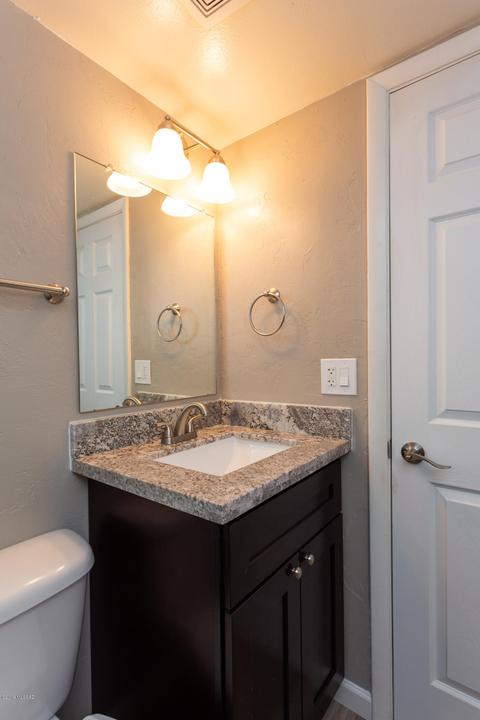 8748 E Patterson Dr, Tucson, AZ 85710 photo 19