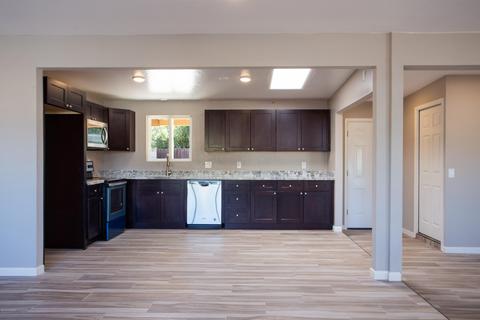 8748 E Patterson Dr, Tucson, AZ 85710 photo 4