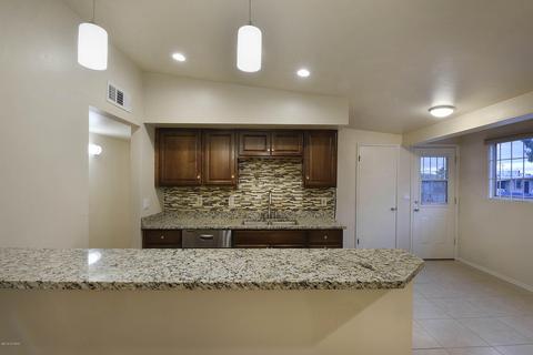 802 E Copper St, Tucson, AZ 85719 photo 5