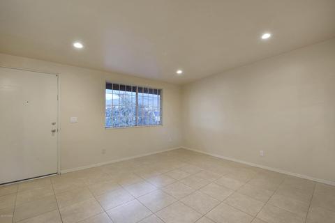 802 E Copper St, Tucson, AZ 85719 photo 9