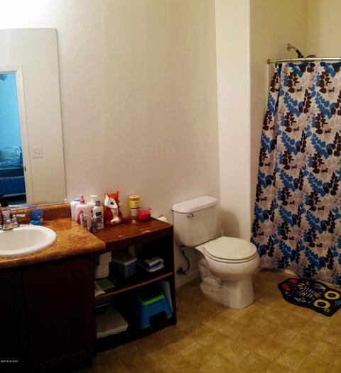 5147 E Kittentails Dr, Tucson, AZ 85756 photo 9