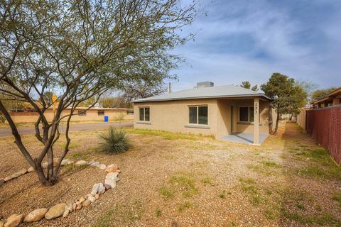 233 E Kelso St, Tucson, AZ 85705 photo 2