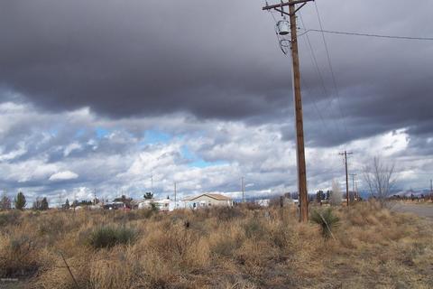 1575 N Taylor Rd, Willcox, AZ 85643 photo 3