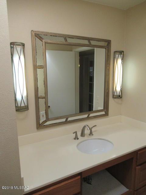 7308 E 35th St, Tucson, AZ 85710 photo 13