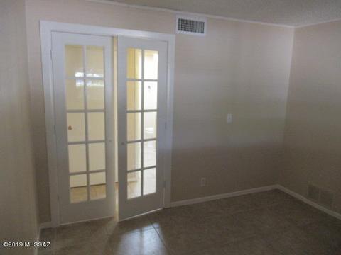 7308 E 35th St, Tucson, AZ 85710 photo 11