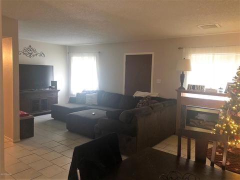 909 Encanto St, Willcox, AZ 85643 photo 3