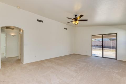 8458 E Sarnoff Ridge Loop, Tucson, AZ 85710 photo 7