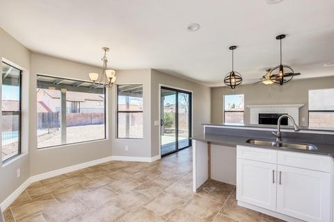 5233 W Eaglestone Loop, Tucson, AZ 85742 photo 9