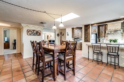 8035 E Shadow Ln, Tucson, AZ 85750 photo 6
