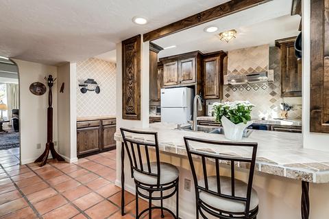 8035 E Shadow Ln, Tucson, AZ 85750 photo 8