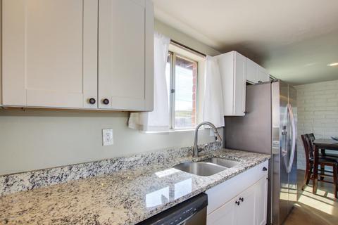8428 E 2nd Pl, Tucson, AZ 85710 photo 9