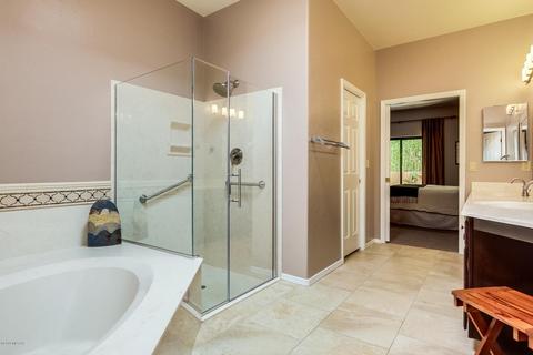 4624 E Red Mesa Dr, Tucson, AZ 85718 photo 16