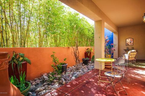 4624 E Red Mesa Dr, Tucson, AZ 85718 photo 2