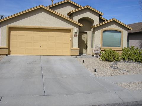 5933 E Chaucers Dr, Tucson, AZ 85756 photo 1