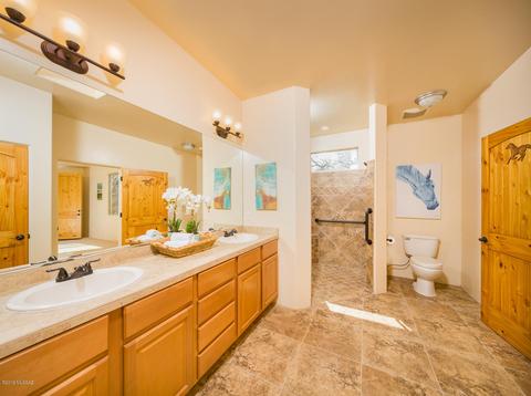 2080 N Tanque Verde Loop Rd, Tucson, AZ 85749 photo 19