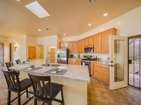 2080 N Tanque Verde Loop Rd, Tucson, AZ 85749 photo 12
