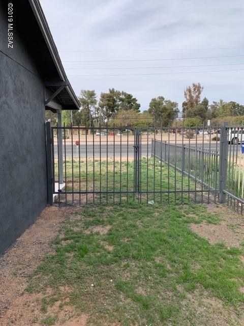 3202 E 22nd St, Tucson, AZ 85713 photo 9