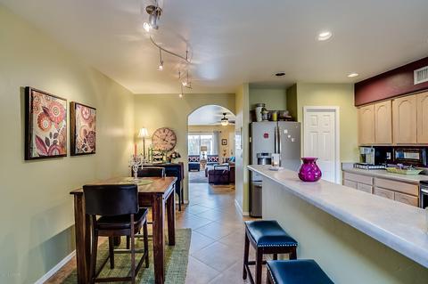 518 E Savannah St, Vail, AZ 85641 photo 8