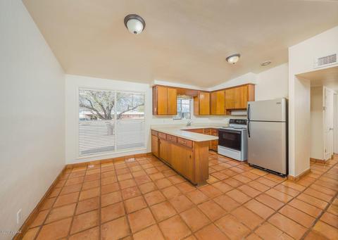 5632 E 12th St, Tucson, AZ 85711 photo 6