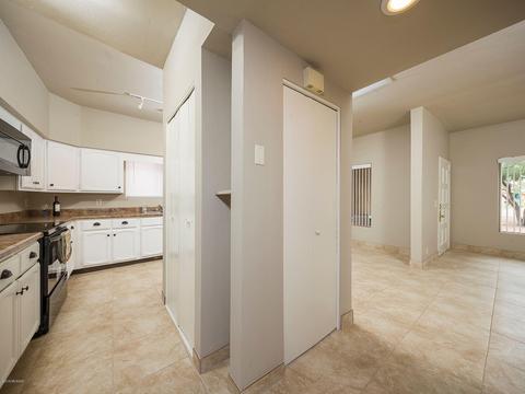 1028 E Silver St, Tucson, AZ 85719 photo 8