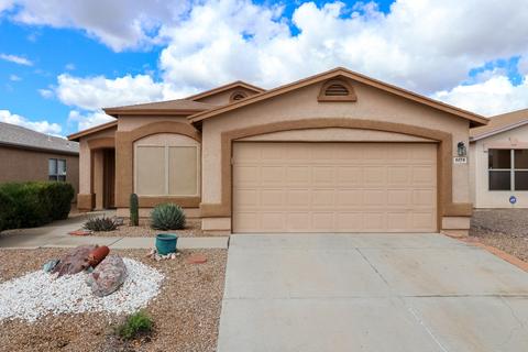 8074 S Teaberry Ave, Tucson, AZ 85747 photo 1