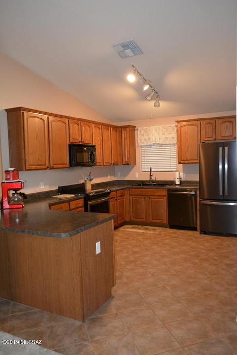 7846 S Hidden Stone Ln, Tucson, AZ 85756 photo 11