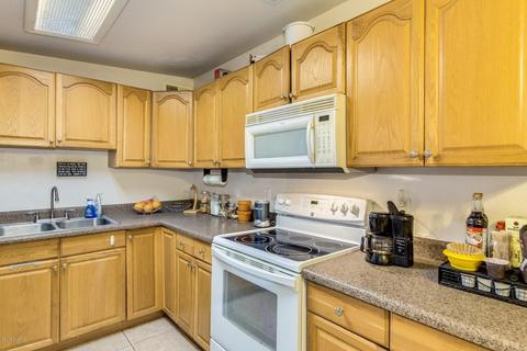 4310 E Sylvane St, Tucson, AZ 85711 photo 5