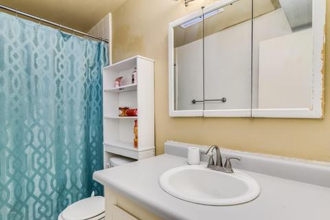 4310 E Sylvane St, Tucson, AZ 85711 photo 7