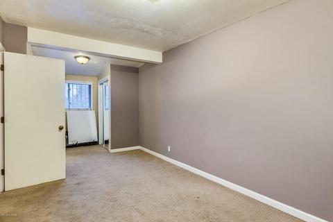 4310 E Sylvane St, Tucson, AZ 85711 photo 8