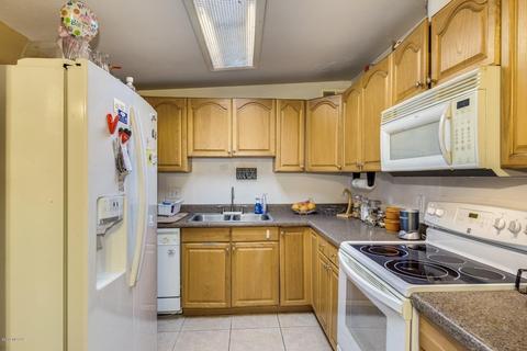 4310 E Sylvane St, Tucson, AZ 85711 photo 4
