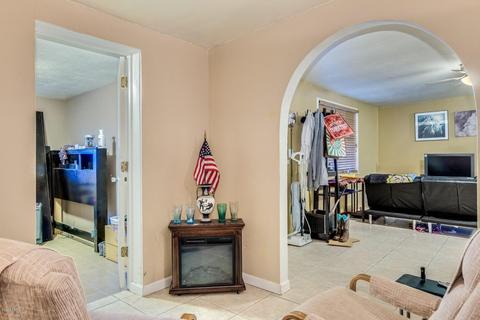 4310 E Sylvane St, Tucson, AZ 85711 photo 15