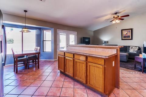 371 E Streams Edge Pl, Tucson, AZ 85737 photo 8
