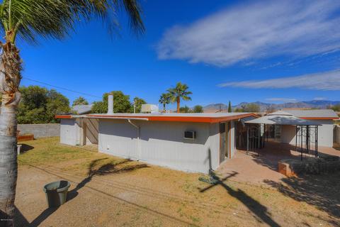 8032 E 2nd St, Tucson, AZ 85710 photo 4