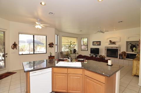 151 E Silverstone Pl, Tucson, AZ 85737 photo 9