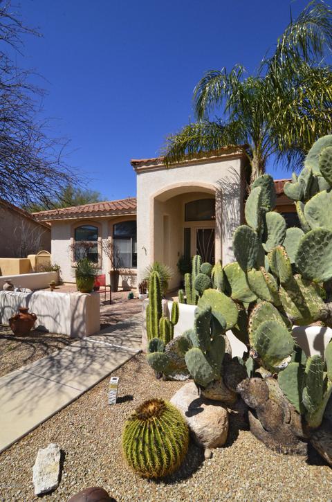 151 E Silverstone Pl, Tucson, AZ 85737 photo 24