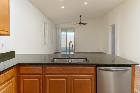 11467 E Squash Blossom Loop, Tucson, AZ 85747 photo 9