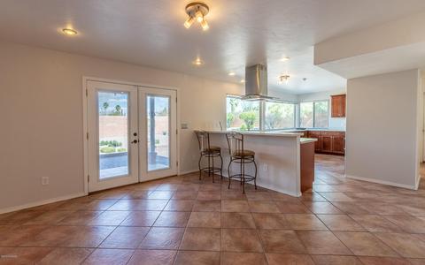 9211 E Simon Pl, Tucson, AZ 85710 photo 9