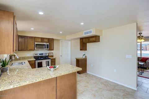 5463 E 4th St, Tucson, AZ 85711 photo 6