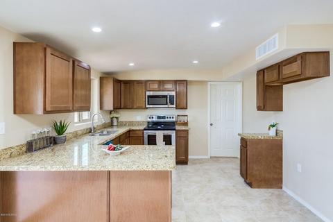 5463 E 4th St, Tucson, AZ 85711 photo 4