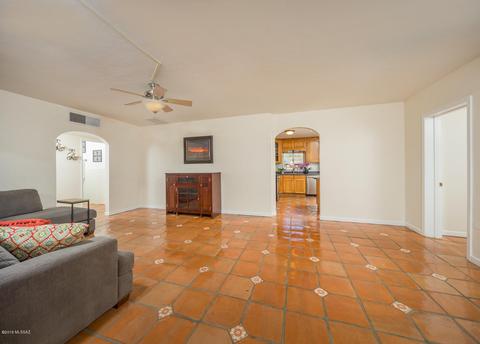 4037 E 4th St, Tucson, AZ 85711 photo 4