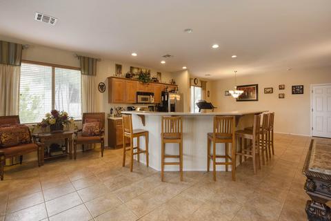 745 E Blue Rock Way, Vail, AZ 85641 photo 4
