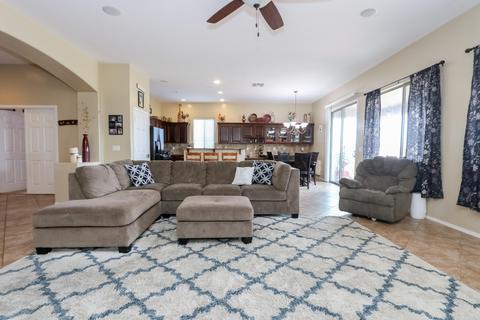 697 E Blue Rock Way, Vail, AZ 85641 photo 6