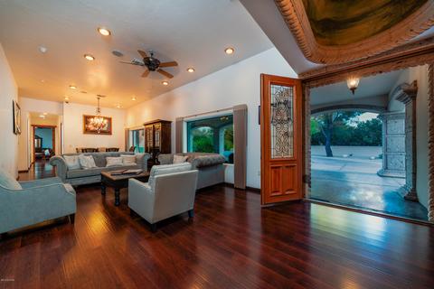 7871 E Cloud Rd, Tucson, AZ 85750 photo 6