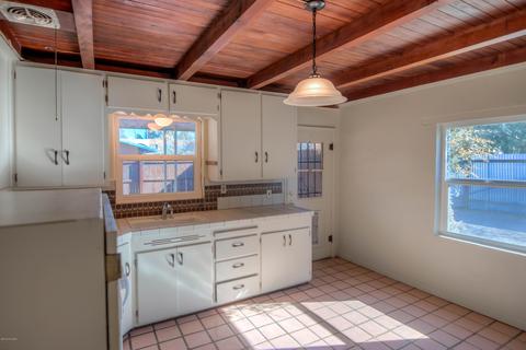 1401 E Hedrick Dr, Tucson, AZ 85719 photo 7