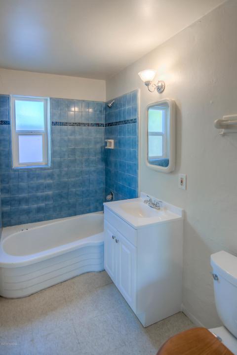 1401 E Hedrick Dr, Tucson, AZ 85719 photo 15
