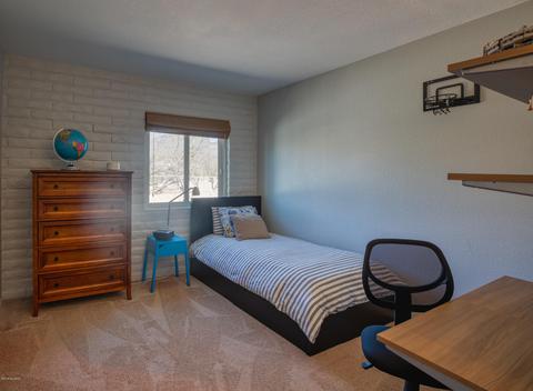 8230 Rawhide Trl, Tucson, AZ 85750 photo 17