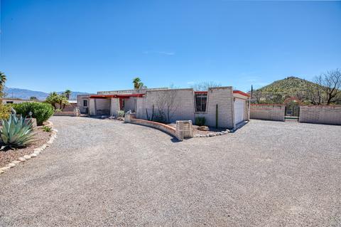 8230 Rawhide Trl, Tucson, AZ 85750 photo 1