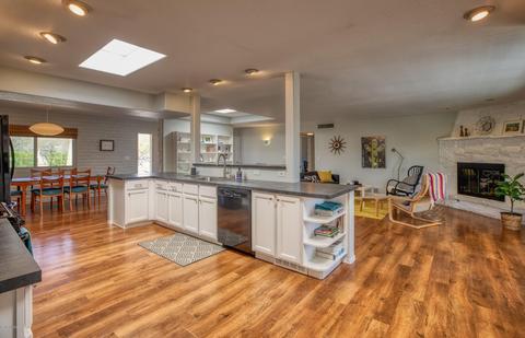 8230 Rawhide Trl, Tucson, AZ 85750 photo 5