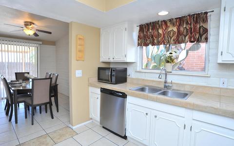 8932 E 35th Cir, Tucson, AZ 85710 photo 27