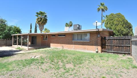 8932 E 35th Cir, Tucson, AZ 85710 photo 3